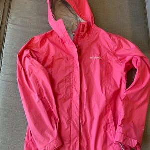 Columbia Pink Raincoat with Hood and Zipper